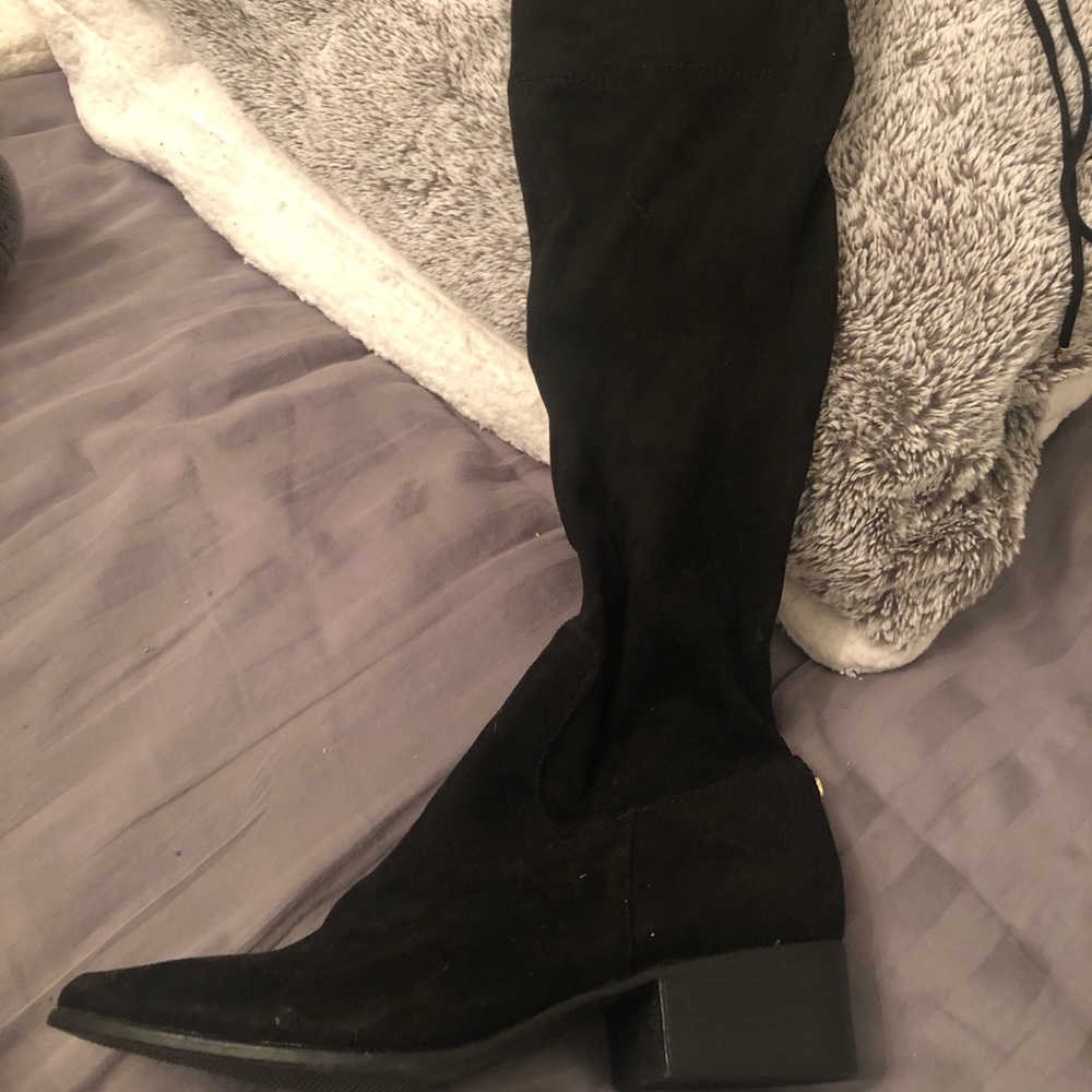 Guess knee length black boots